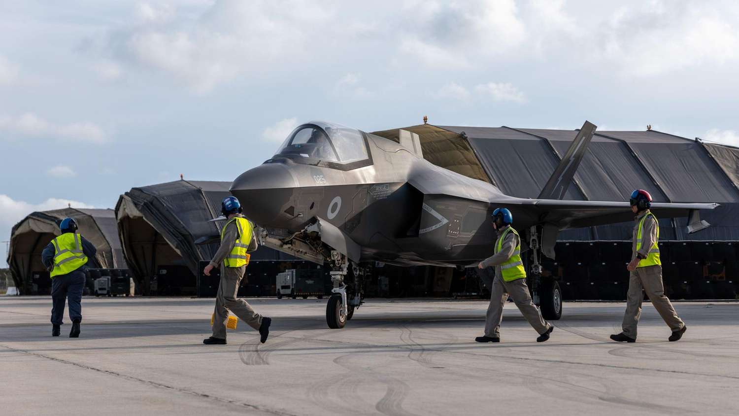 man-arrested-in-cyprus-over-alleged-spying-on-uk-military-base.jpg